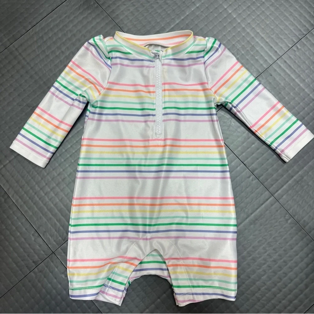 baby GAP recycled swim rash guard upf 50+ one piece girl 0-6 months zip snap